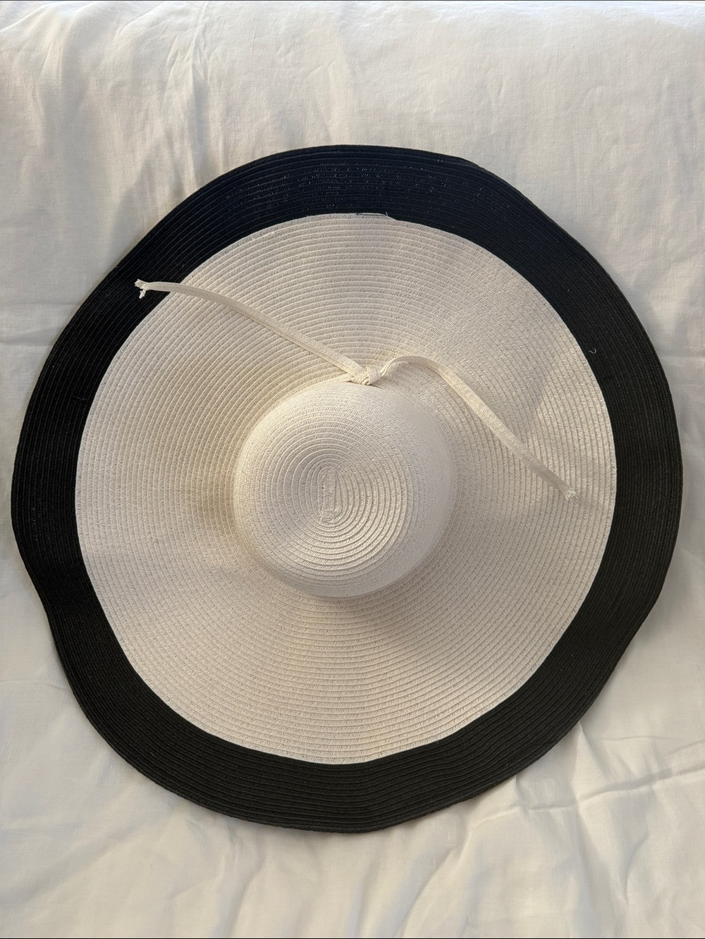H&M Black & White Wide-Brim Sun Hat